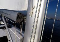 sailing yacht sailing sails sailboat boom mast vang Hanse 505 ropes
